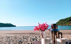 Akoya Beach Sunset Camp